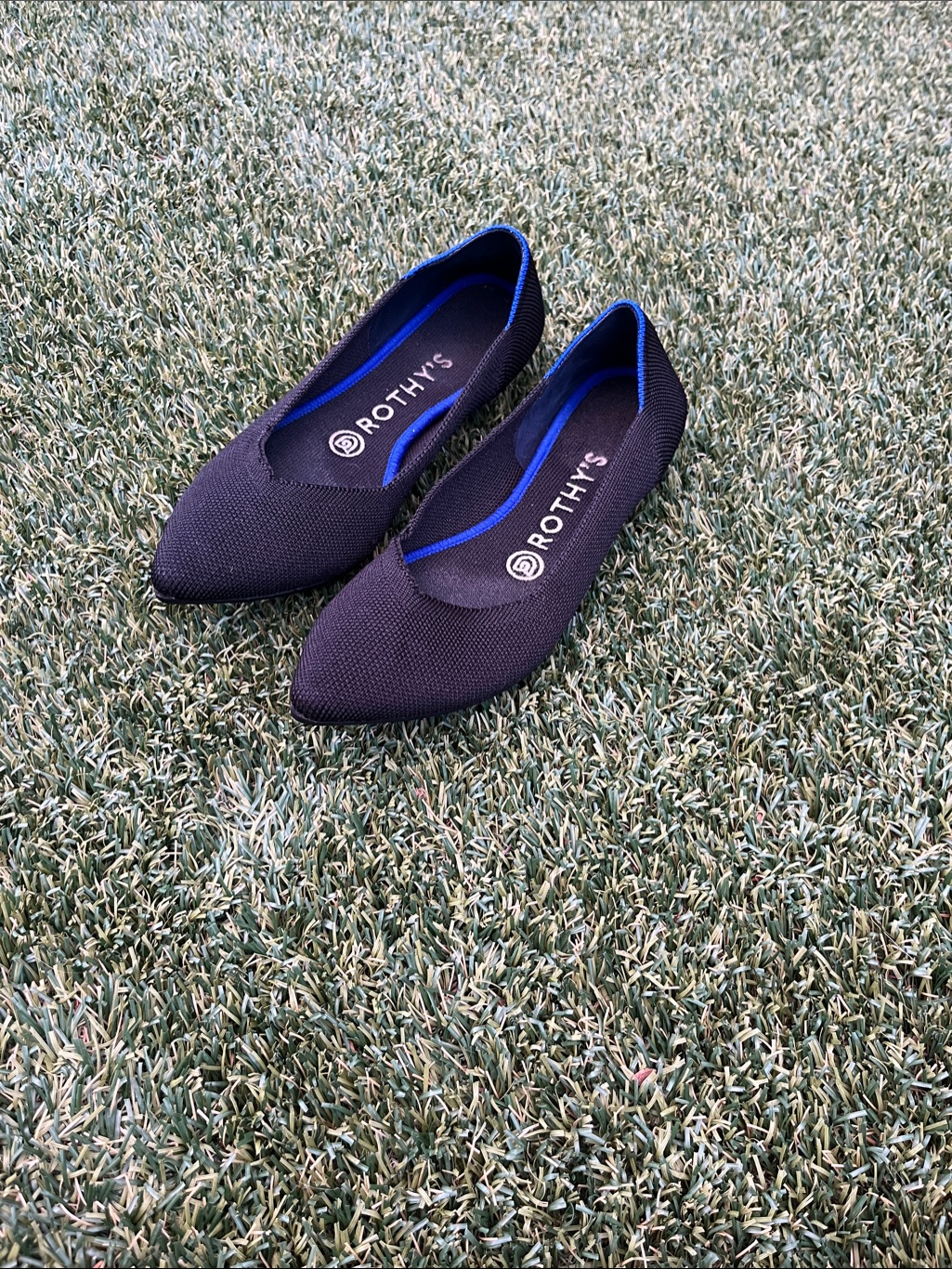 Rothy's Black Pointed Knit Flats With Blue Trim The Point Women’s 7